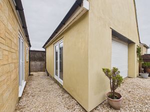 Garage- click for photo gallery